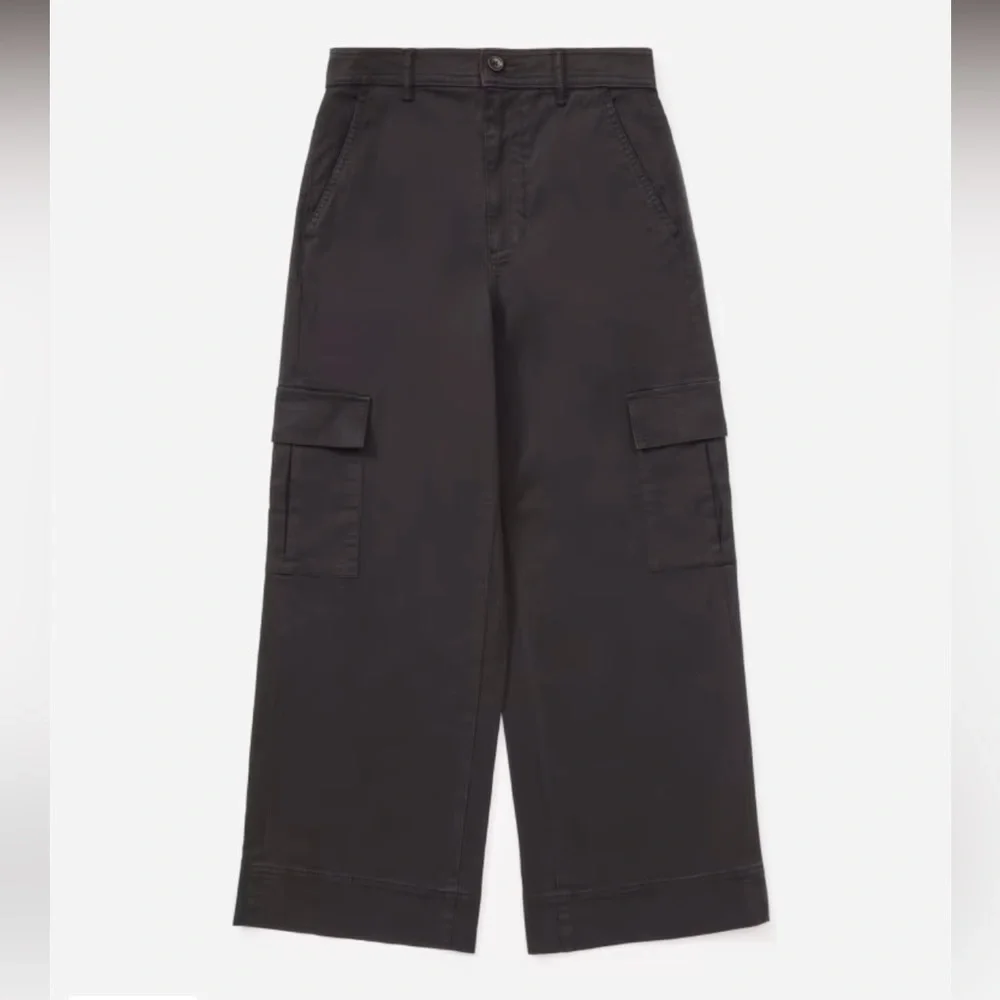 Everlane The Wide Leg Crop Cargo Pant, organic cotton, size 2 - Picture 3 of 8